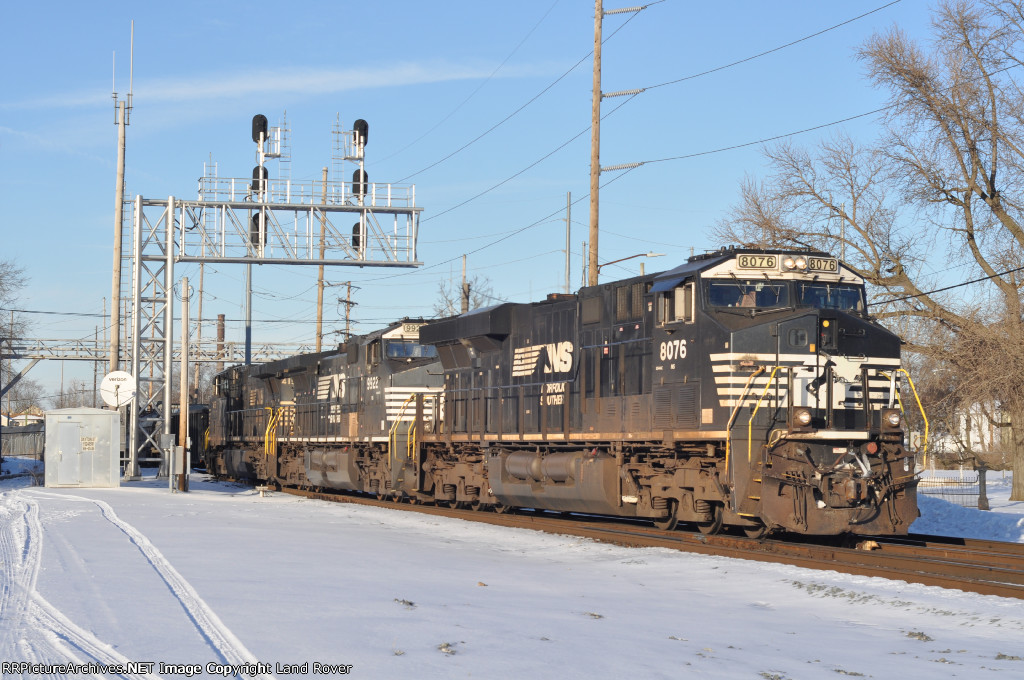 NS 8076 East